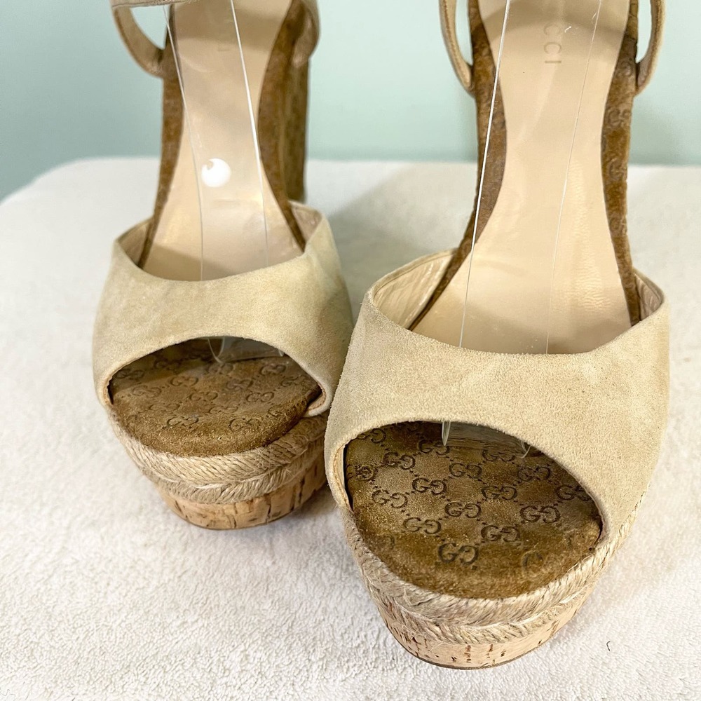 GUCCI Women's Tan GG Logo Platform Cork Wedge Espadrille Sandal Size 37.5 - Picture 11 of 13